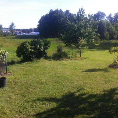 Semesterhus I Stockholms Skaergard, Runmaroe Vaermdoe Namdo Exterior foto