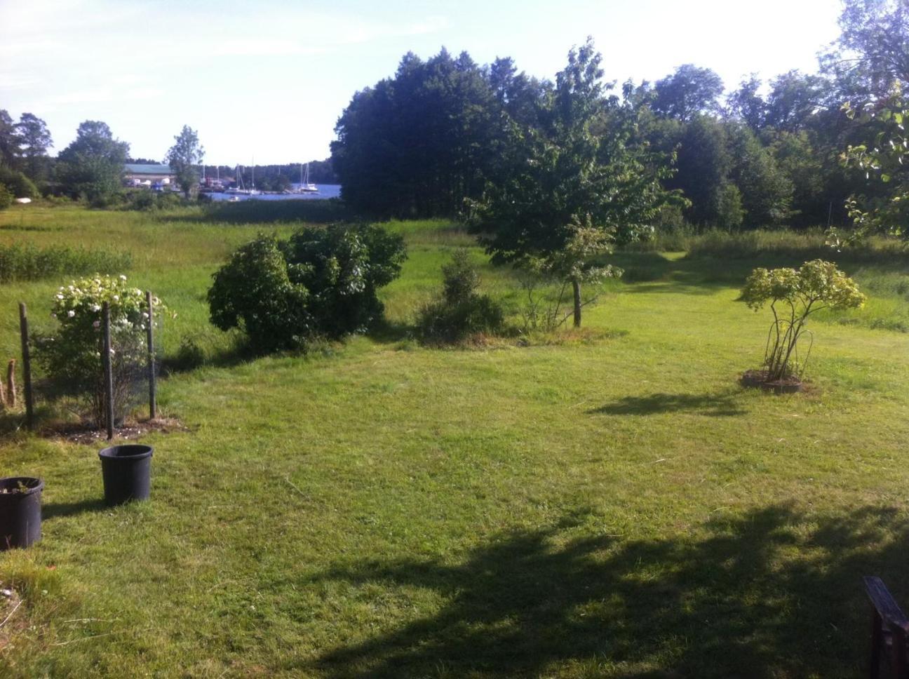 Semesterhus I Stockholms Skaergard, Runmaroe Vaermdoe Namdo Exterior foto